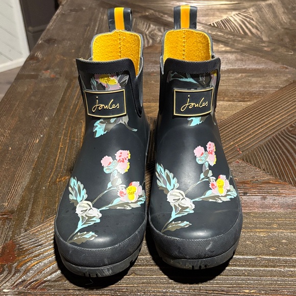 Joules Black Floral Winter & Rain Boots - Picture 5 of 11